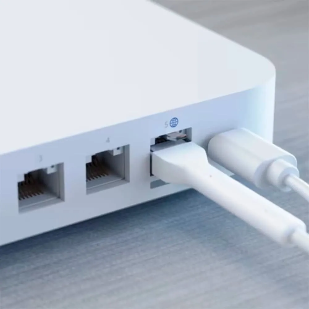 Roteador Ubiquiti Cloud Gateway, Lan Ge, 1 Porta Wan 2.5ge, USB-C, 4 Portas - UCG-ULTRA-BR