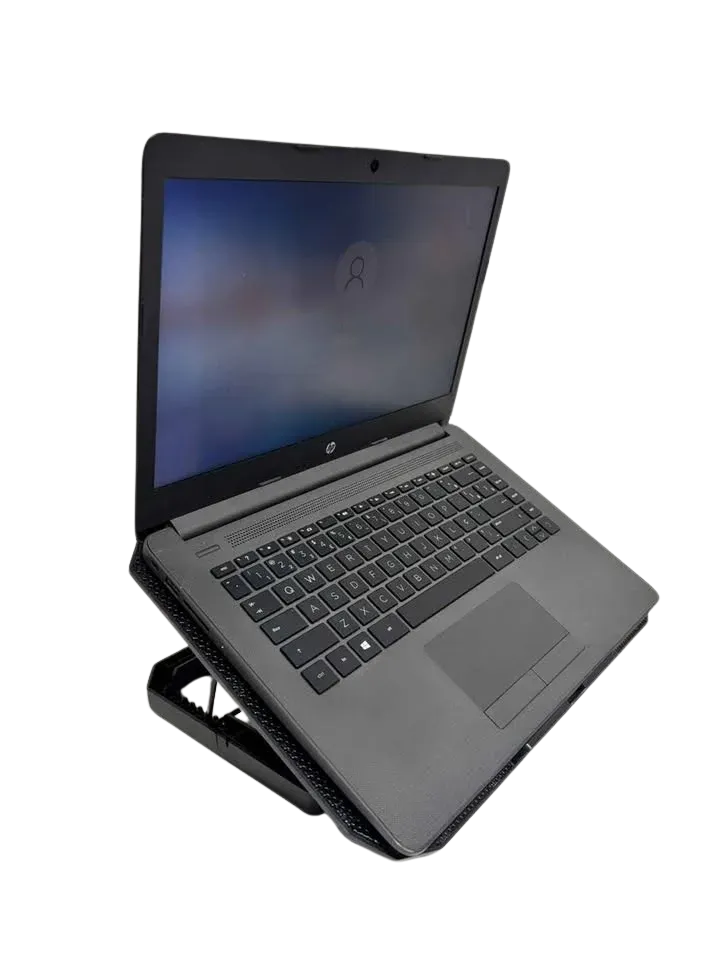 Usado - Notebook Hp 240 G7 | i3 10ª Geração | 8GB | SSD 256gb | Tela 14